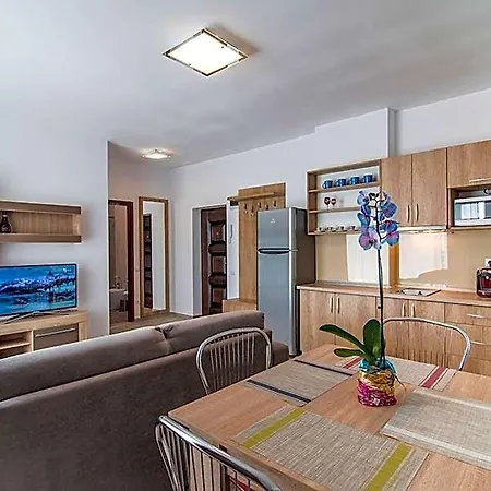 Apartmanhotel Il 3*